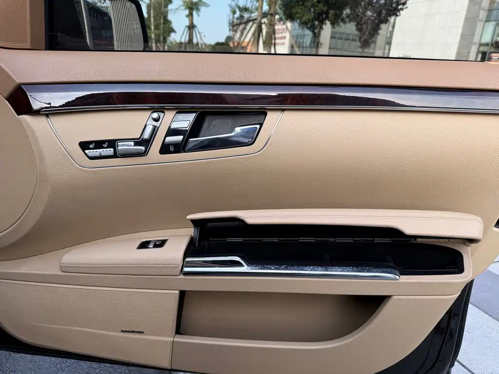 Mercedes-Benz S-Class 2012 — фото 15