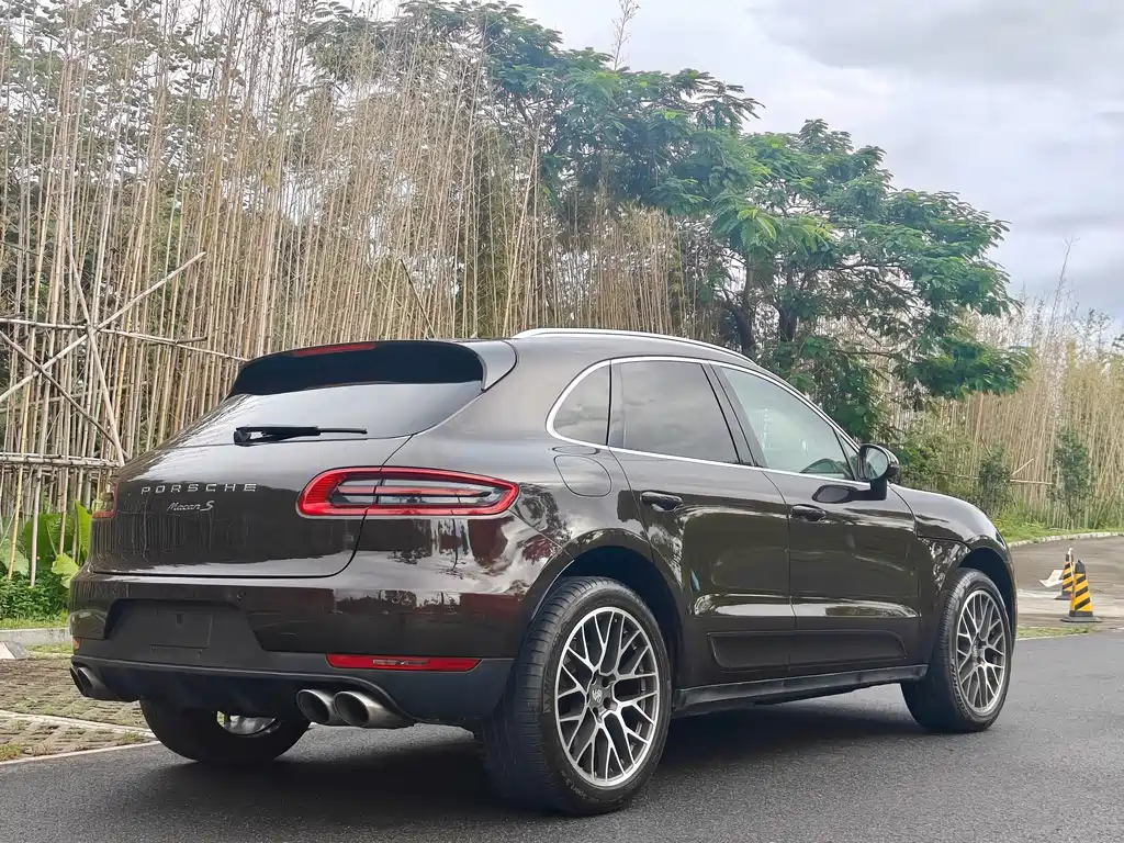 Porsche Macan 2015 — фото 7