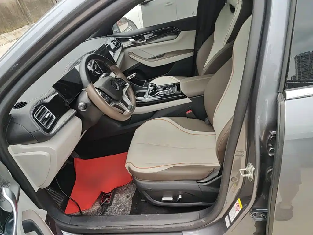 BYD Qin PLUS 2023 — фото 15