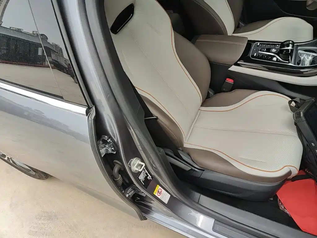 BYD Qin PLUS 2023 — фото 25