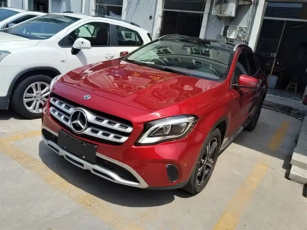 Mercedes-Benz GLA 2018 — фото 2