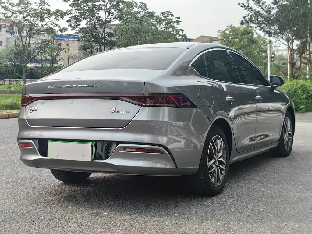 BYD Qin PLUS 2022 — фото 4