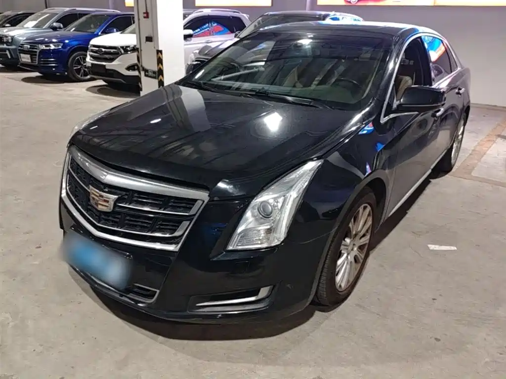Cadillac XTS 2017 — фото 1