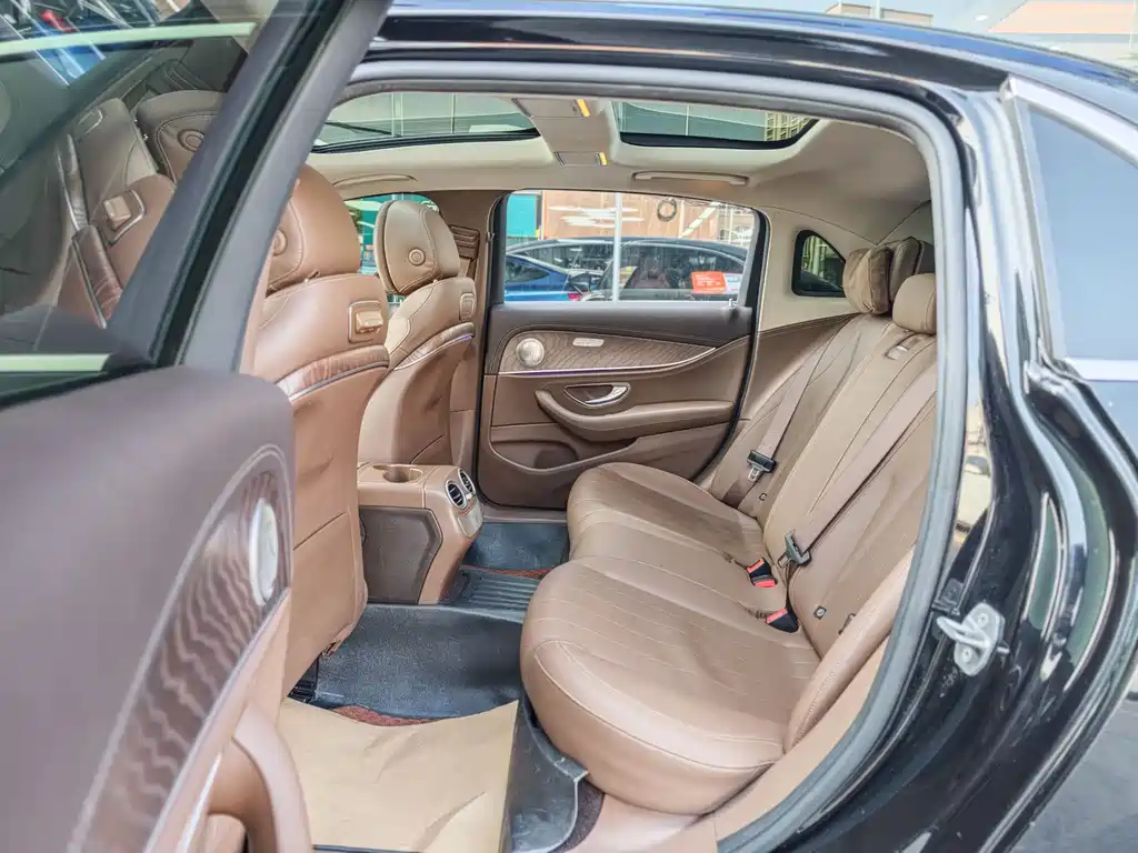 Mercedes-Benz E-Class 2020
