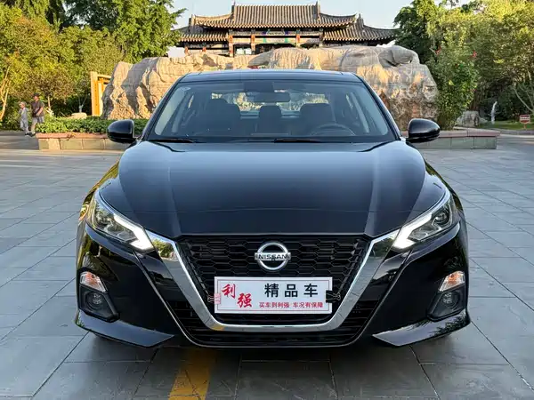 Nissan Teana 2021