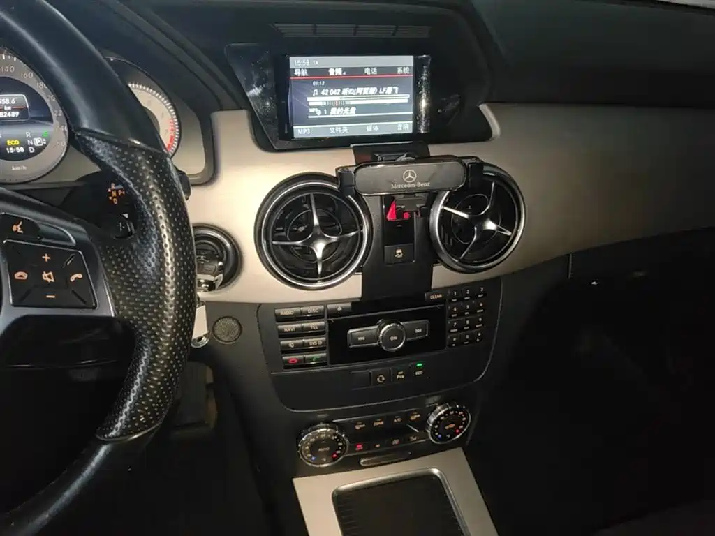 Mercedes-Benz GLK-Class 2015 — фото 13