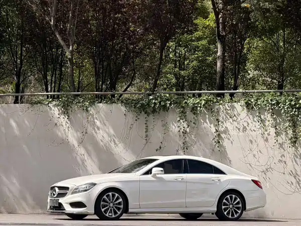Mercedes-Benz CLS 2016