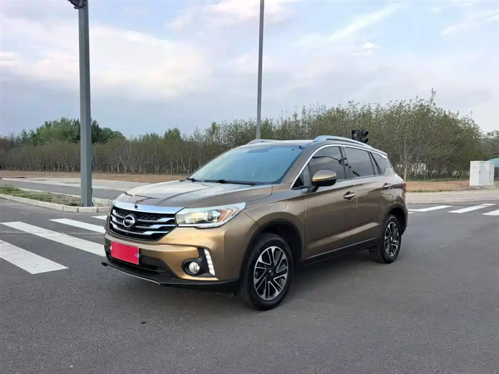 GAC Motor Trumpchi GS4 2016 — фото 2