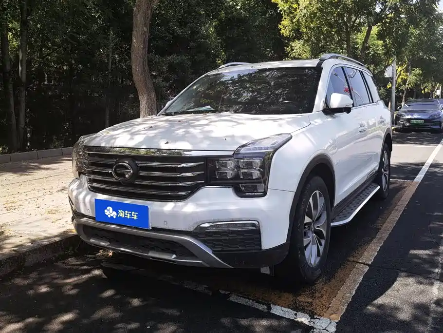 GAC Motor Trumpchi GS8 2018 — фото 1