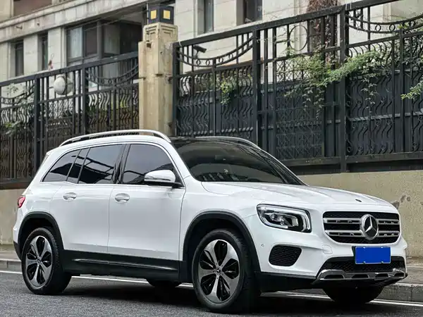 Mercedes-Benz GLB 2021