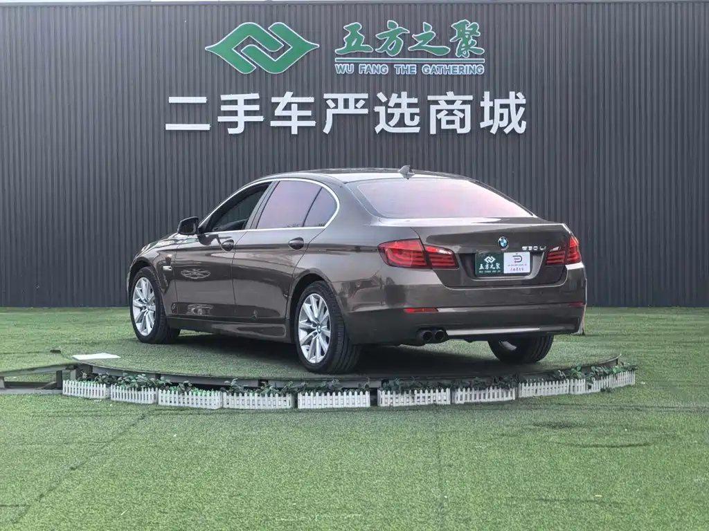BMW 5 Series 2013 — фото 22