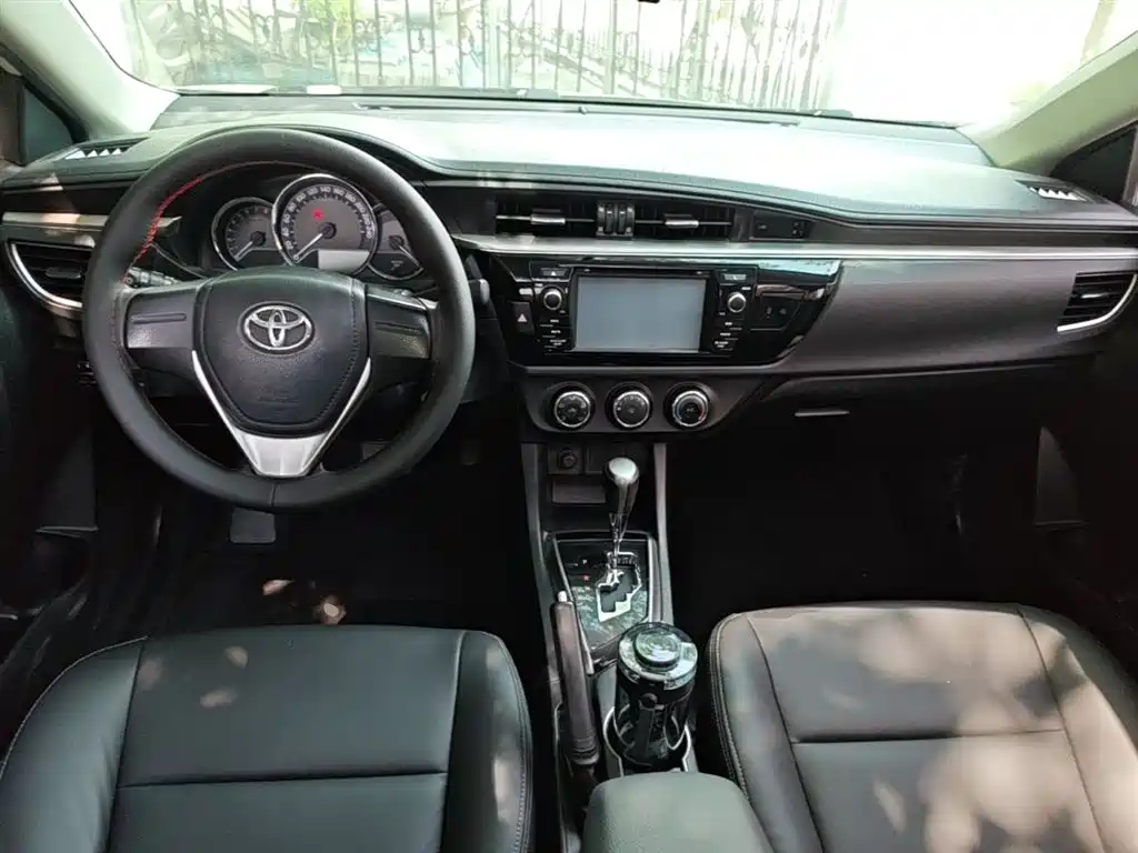 Toyota Levin 2015 — фото 10