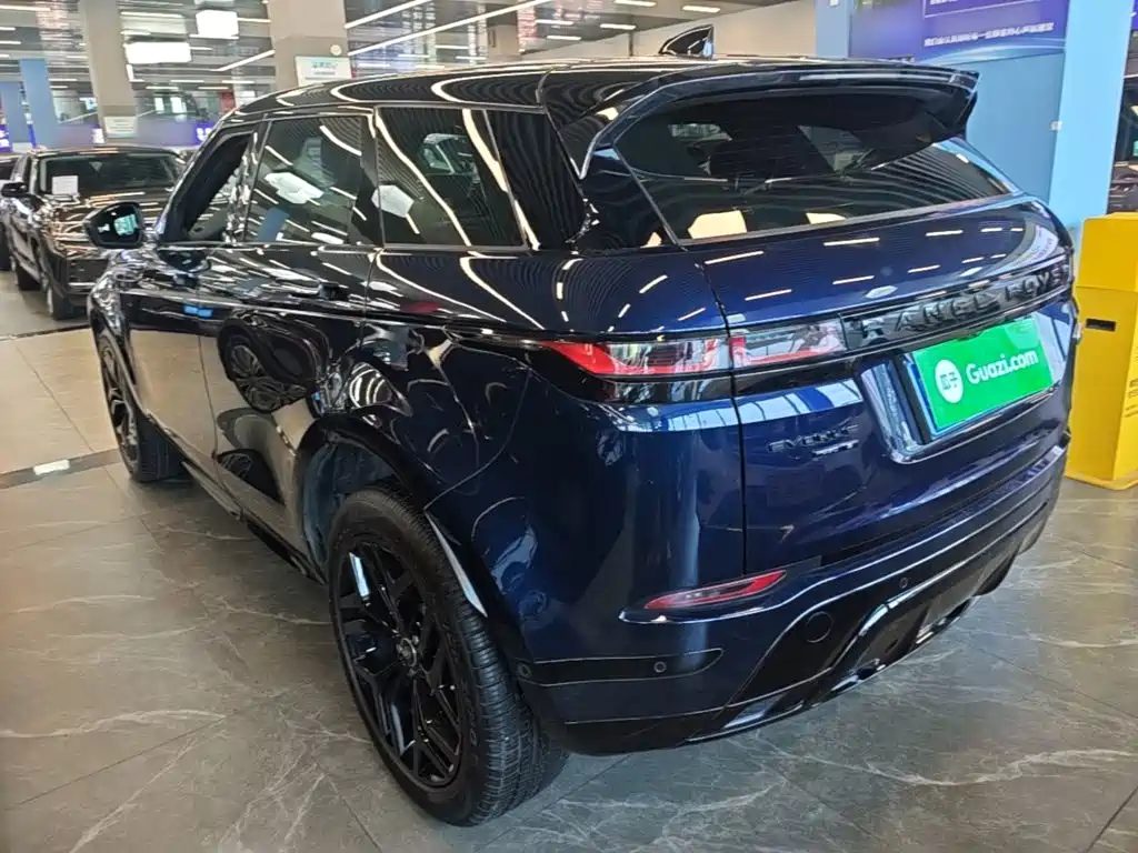 Land Rover Evoque 2021