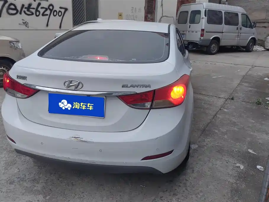 Hyundai Elantra Langdong 2016 — фото 3