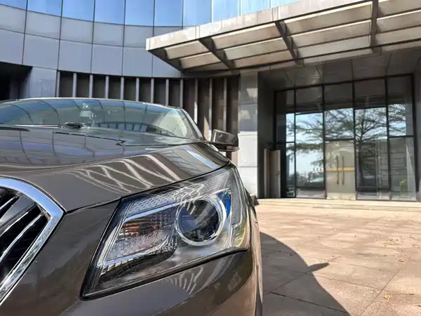 Buick LaCrosse 2013