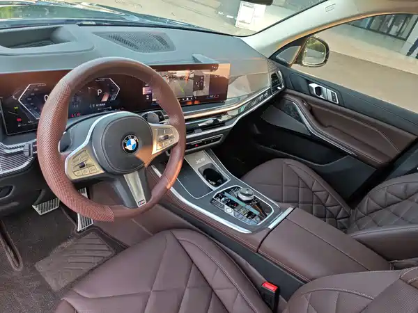 BMW X5 2025