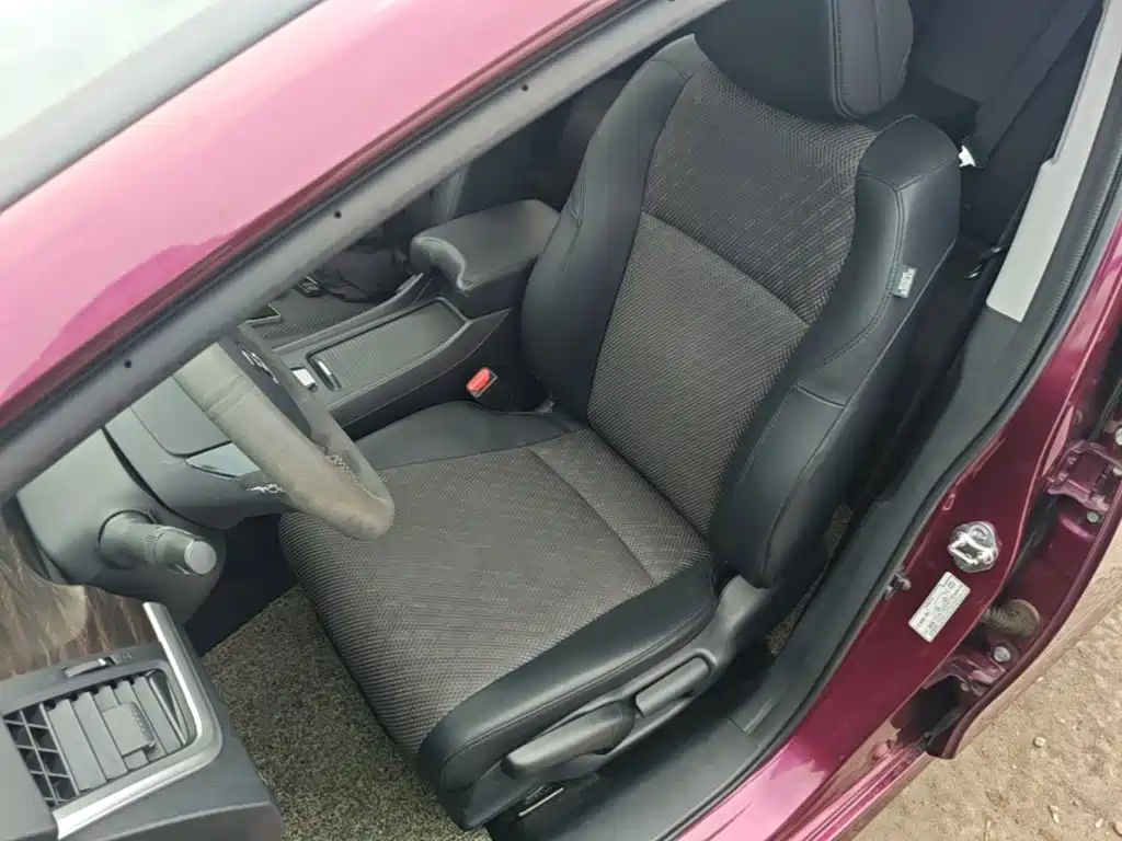 Honda Jade 2017 — фото 15