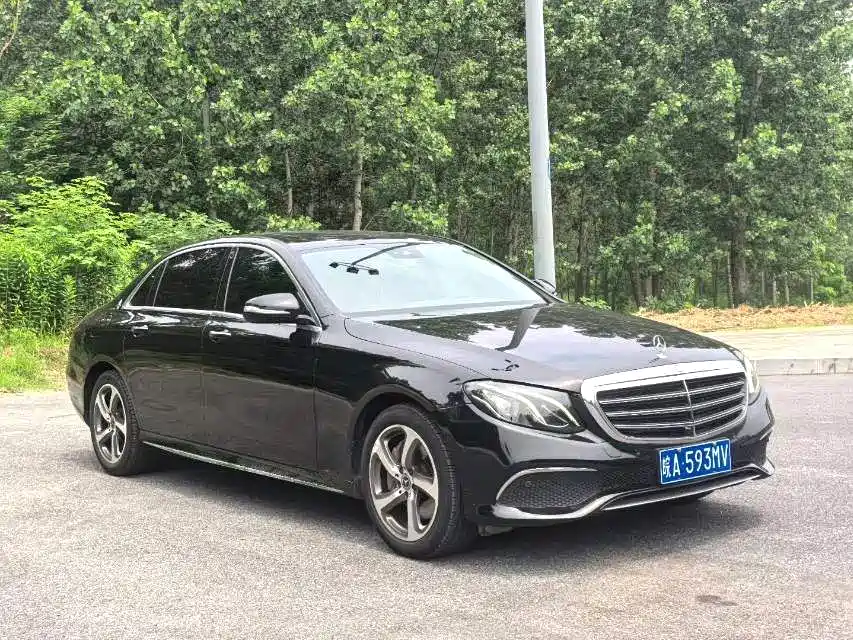 Mercedes-Benz E-Class 2017 — фото 3