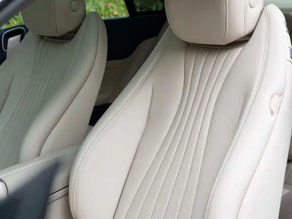 Mercedes-Benz E-Class 2023 — фото 4