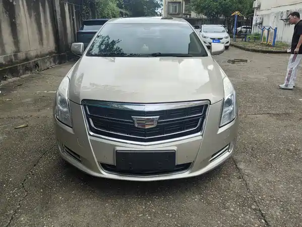Cadillac XTS 2016