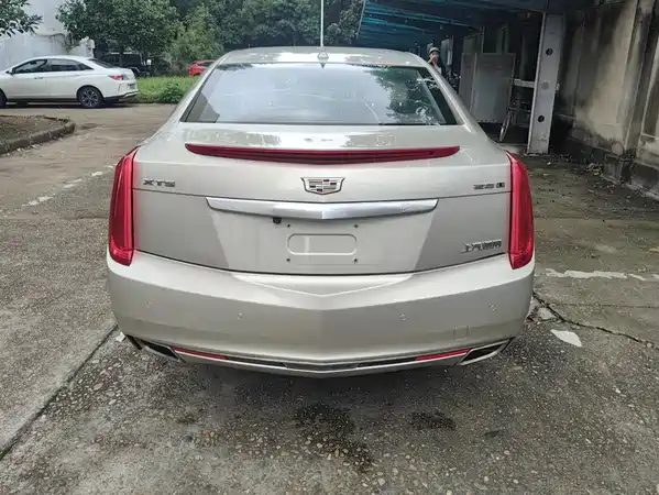 Cadillac XTS 2016