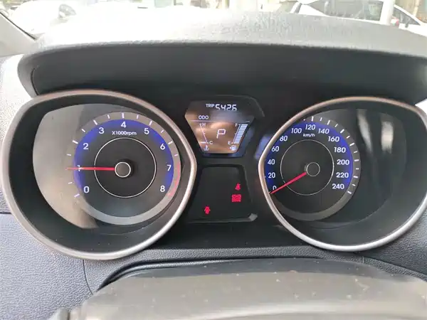 Hyundai Elantra Langdong 2016