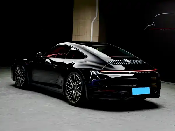 Porsche 911 2022