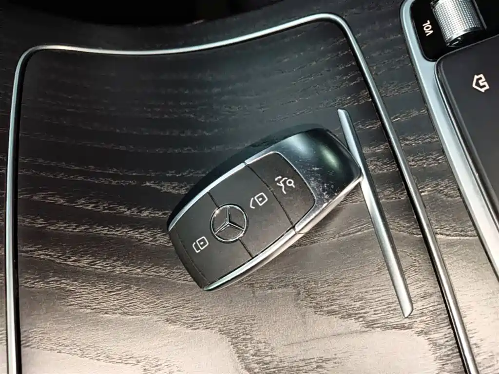 Mercedes-Benz C-Class 2020 — фото 9