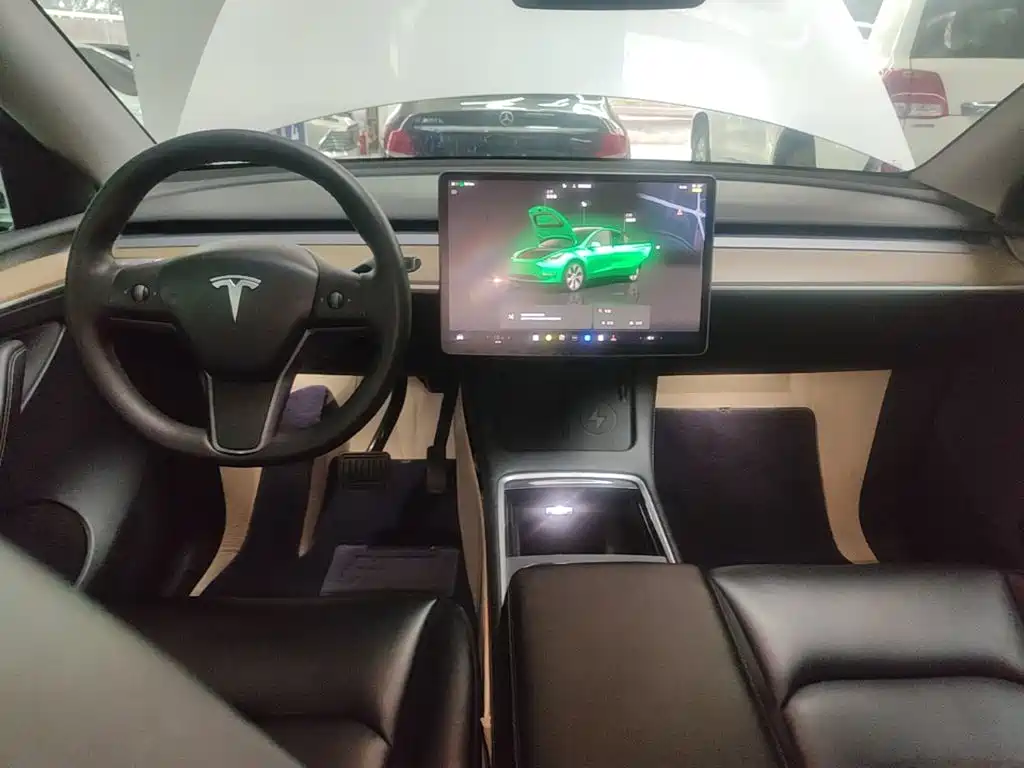 Tesla Model Y 2022 — фото 10