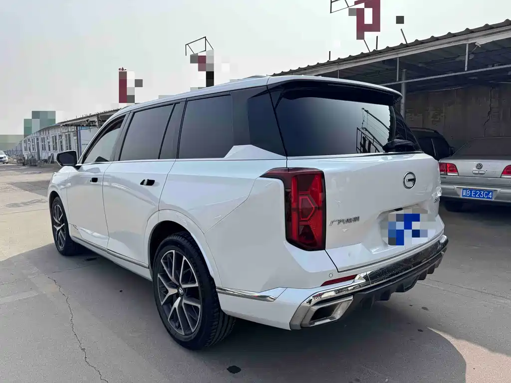 GAC Motor Trumpchi GS8 2022 — фото 5