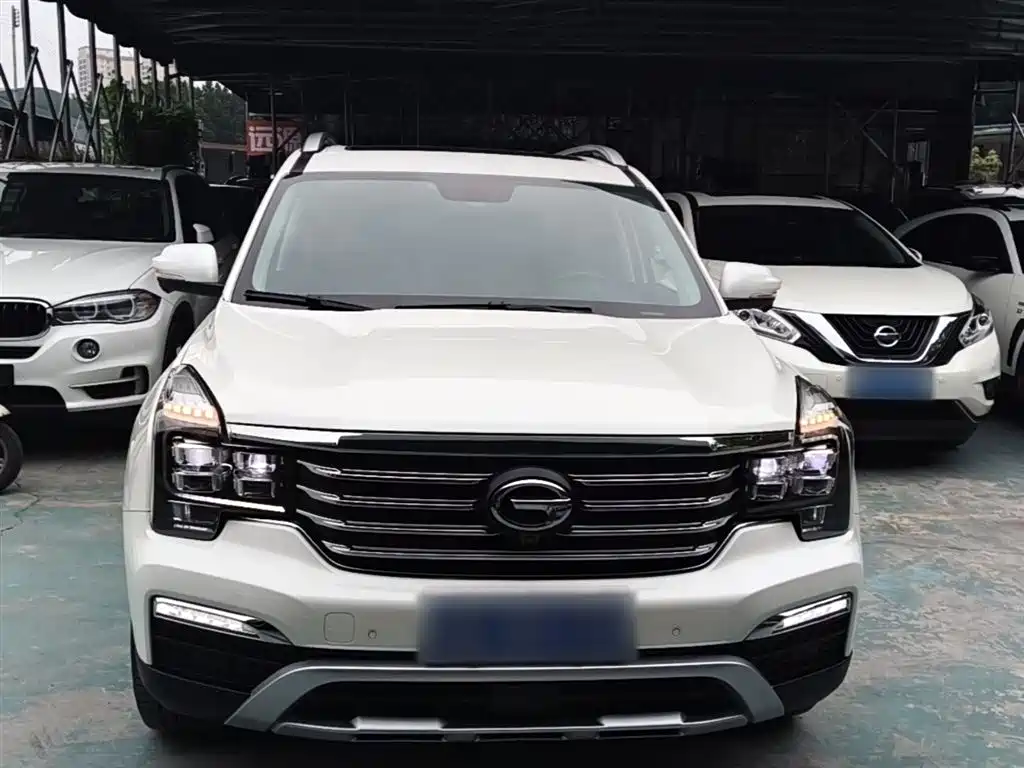 GAC Motor Trumpchi GS8 2017 — фото 3