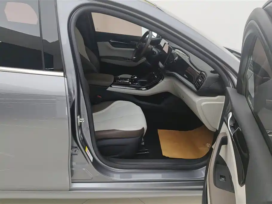 BYD Qin PLUS 2024 — фото 8