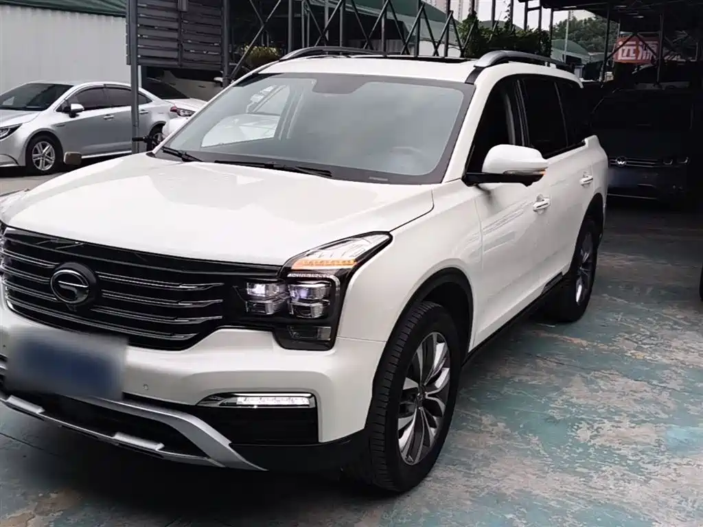 GAC Motor Trumpchi GS8 2017 — фото 2