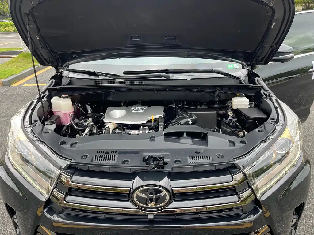 Toyota Highlander 2020 — фото 24