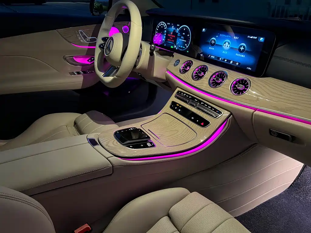 Mercedes-Benz E-Class 2021 — фото 19
