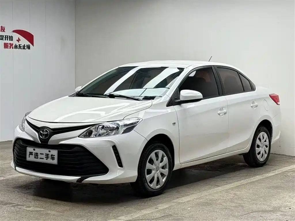 Toyota Vios 2017 — фото 1