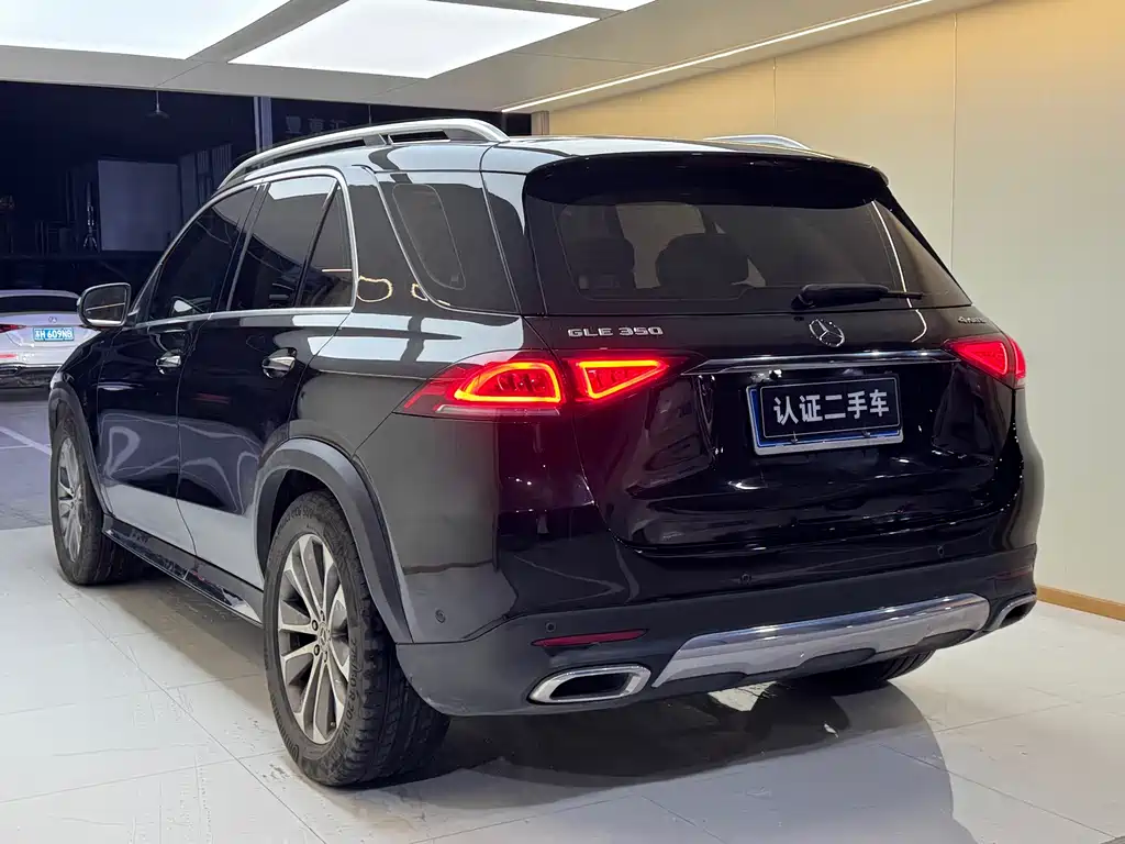 Mercedes-Benz GLE 2023 — фото 15