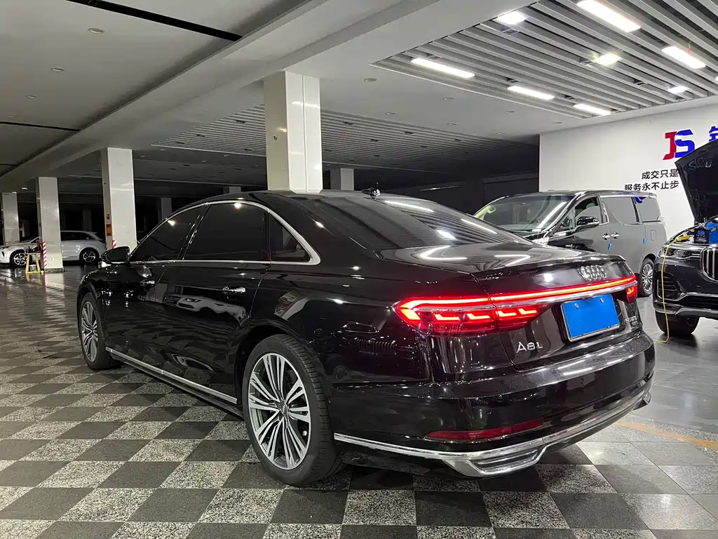Audi A8 2018