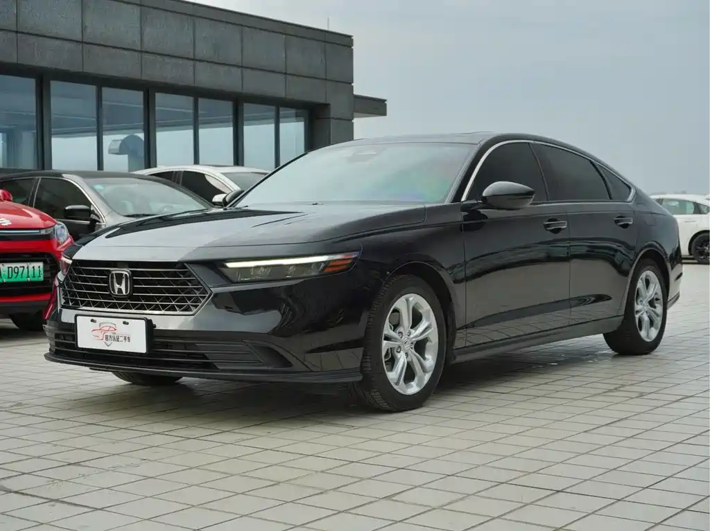 Honda Accord 2024 — фото 1