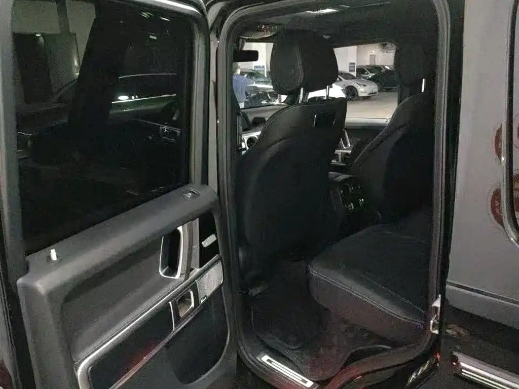 Mercedes-Benz G-Class 2023 — фото 4