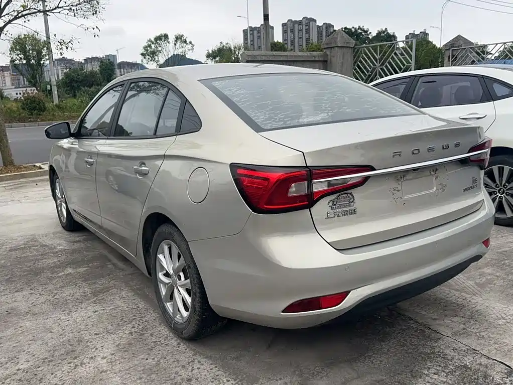 Roewe i5 2020 — фото 14