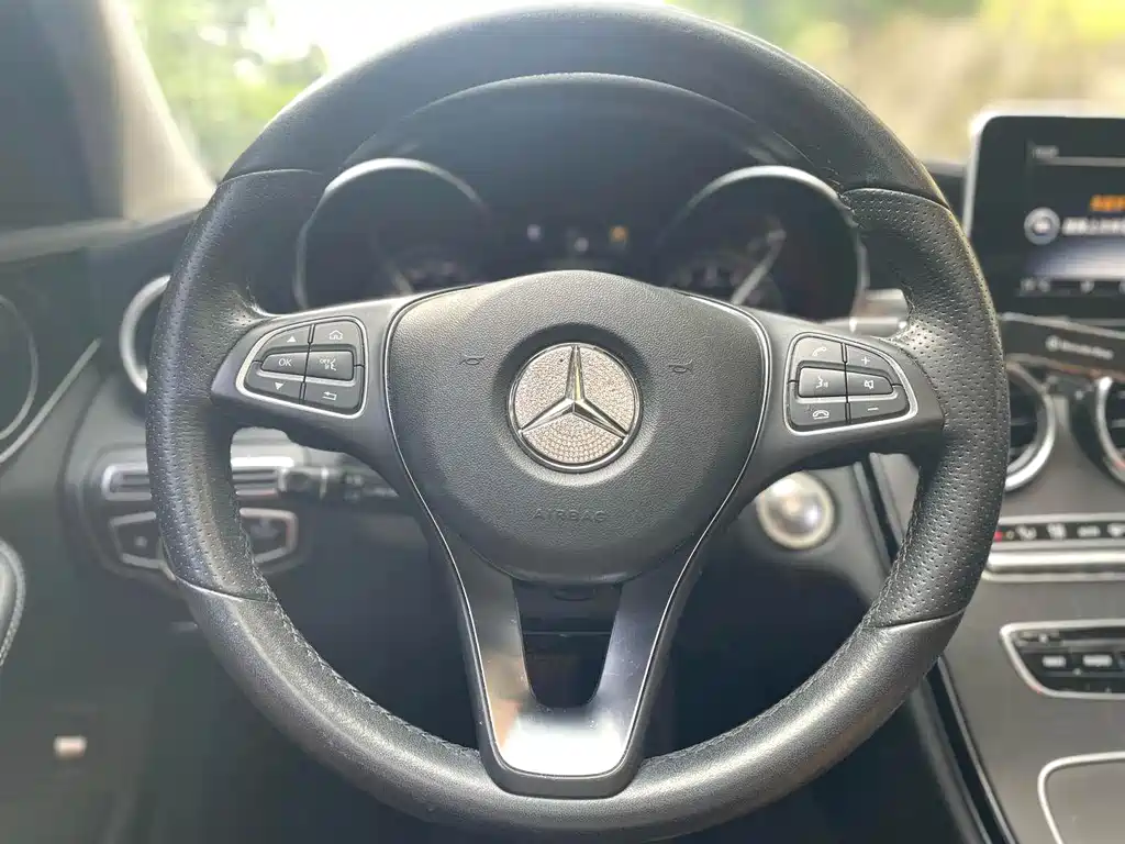 Mercedes-Benz C-Class 2017 — фото 6