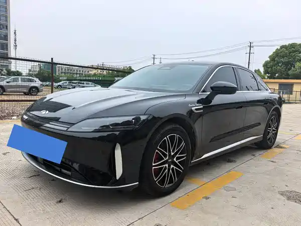 Chery Fengyun A9L 2025