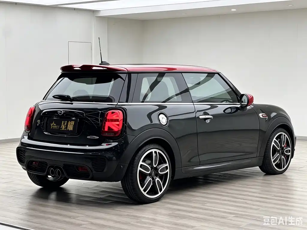MINI JCW 2020 — фото 24