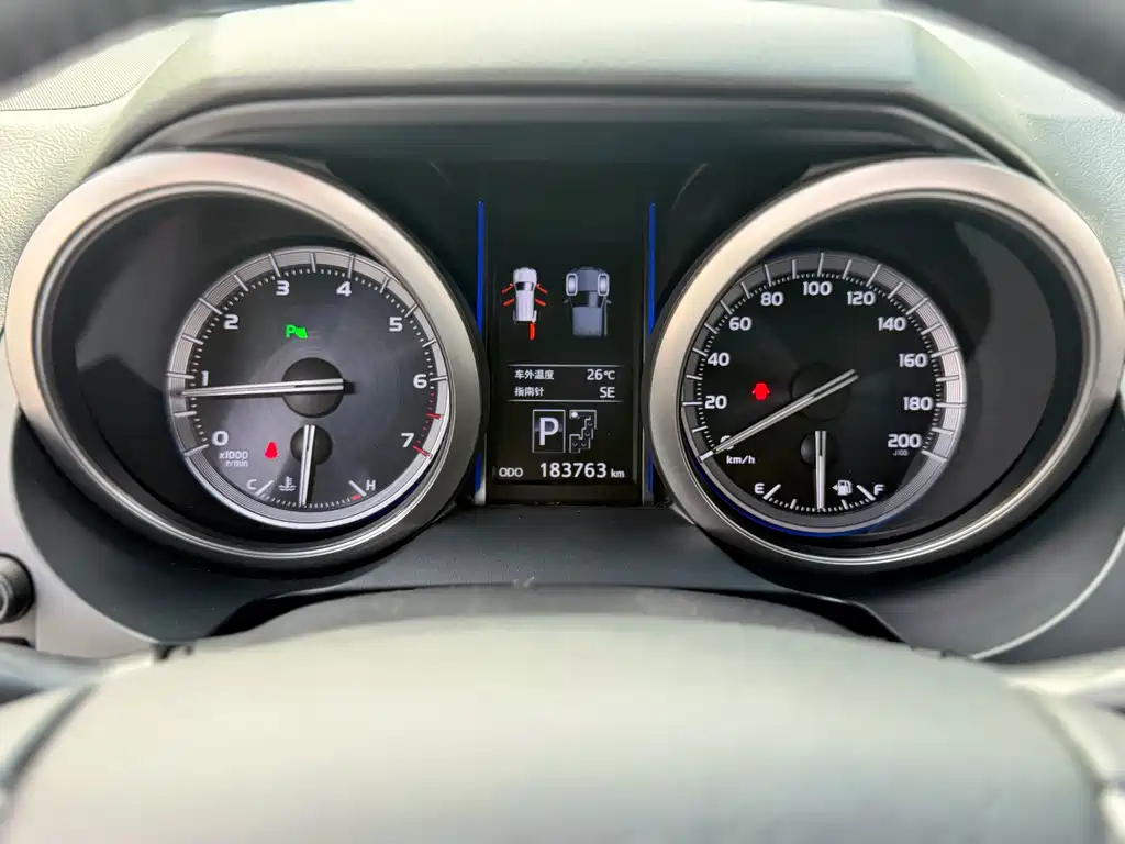 Toyota Prado 2016 — фото 18