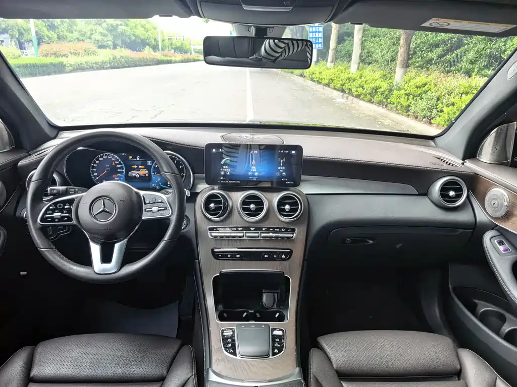 Mercedes-Benz GLC 2022 — фото 10