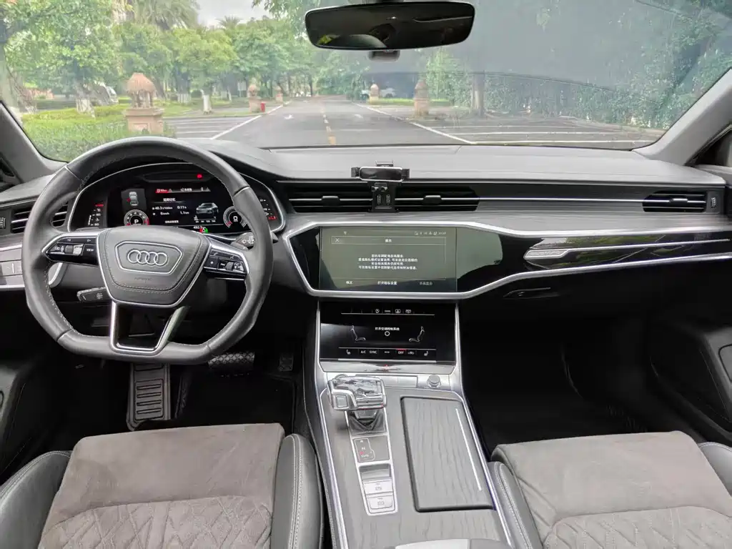 Audi A6L 2024
