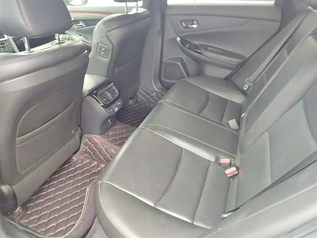 Honda Spirior 2015 — фото 17