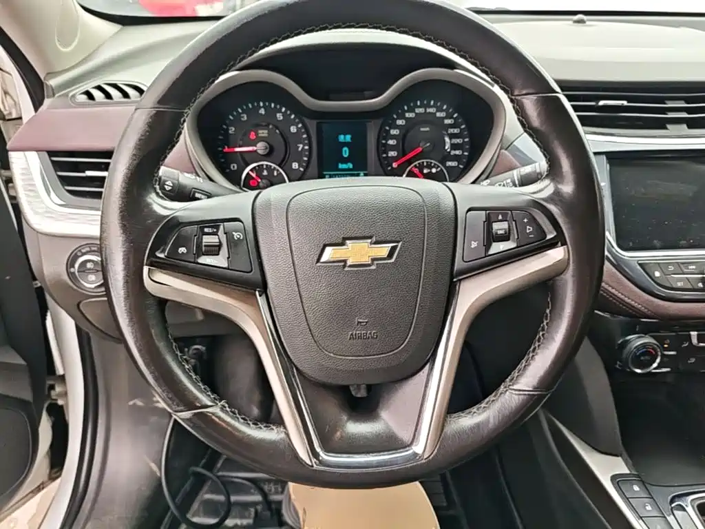 Chevrolet Malibu 2016 — фото 11