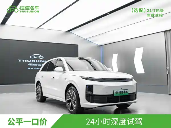 Li Auto L6 2025